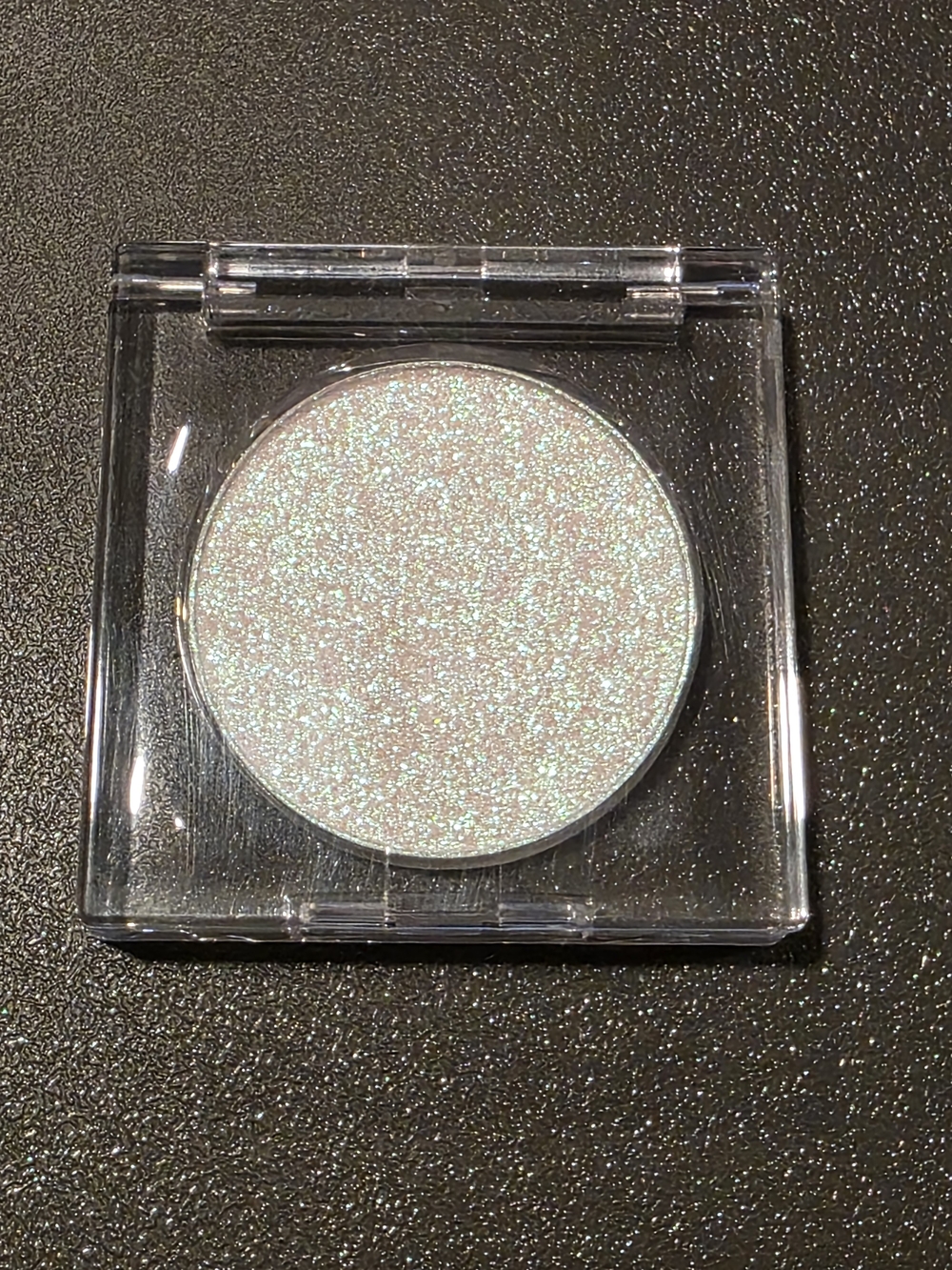 Diamond Supply Co. Iridescent Green/ White Shimmer Eyeshadow